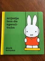 Nijntje ien de speultuin (dialect), Ophalen, Gelezen, Sprookjes