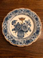 Bord tgv de TROONSWISSELING 1980, Verzamelen, Koninklijk Huis en Royalty, Ophalen of Verzenden, Servies