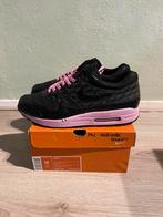 Nike Air Max 1 Morning Glory US10 EU44 powerwall pack, Kleding | Heren, Schoenen, Zwart, Nike, Ophalen of Verzenden, Sneakers of Gympen
