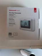 T4 1day thermostaat, Doe-het-zelf en Verbouw, Thermostaten, Ophalen