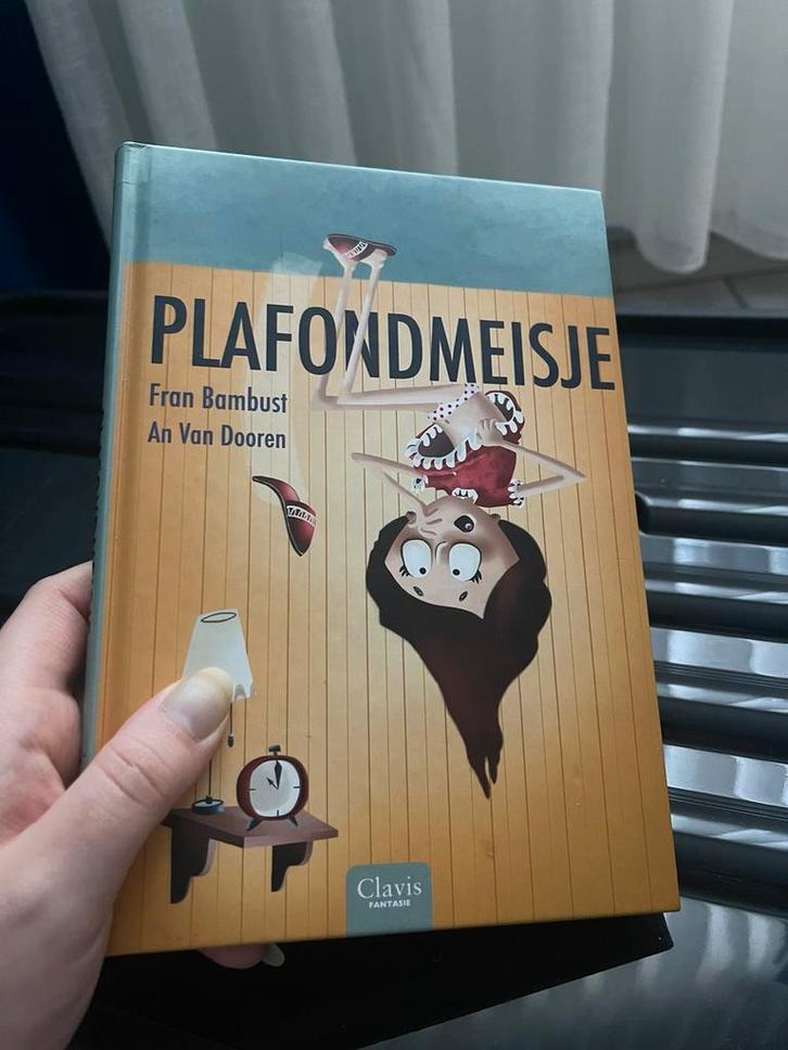 Fran Bambust - Plafondmeisje, Boeken, Kinderboeken | Jeugd | 10 tot 12 jaar, Zo goed als nieuw, Ophalen of Verzenden
