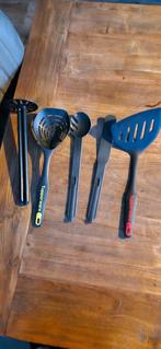 Te koop Tupperware keukenhulpjes, Ophalen of Verzenden, Zo goed als nieuw, Geel, Overige typen