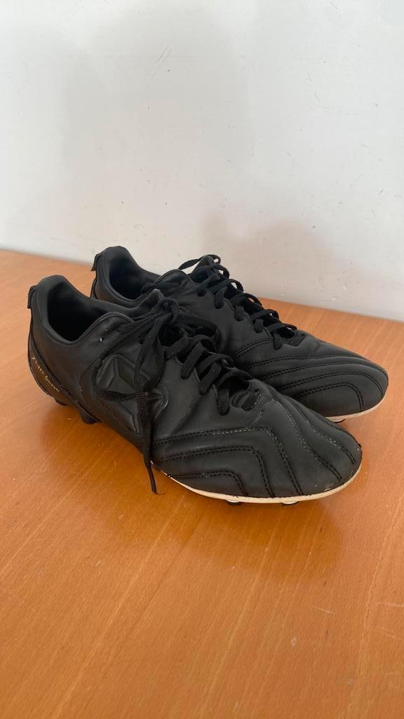 Stanno Voetbalschoenen maat 42 Echt leer, Sport en Fitness, Voetbal, Zo goed als nieuw, Schoenen, Maat XS of kleiner, Ophalen of Verzenden