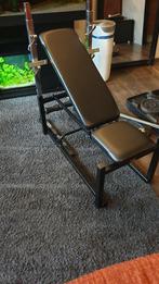 Drukbankje met gewichten en dumbells, Sport en Fitness, Ophalen, Gebruikt, Fitnessbank