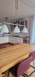 Hanglamp met 3 melkglazen kappen, Huis en Inrichting, Lampen | Hanglampen, Ophalen, Zo goed als nieuw, Glas, 50 tot 75 cm