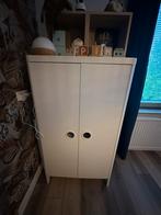 Ikea Busunge kast met spiegel, Kinderen en Baby's, Kinderkamer | Commodes en Kasten, Ophalen, Zo goed als nieuw, Minder dan 50 cm
