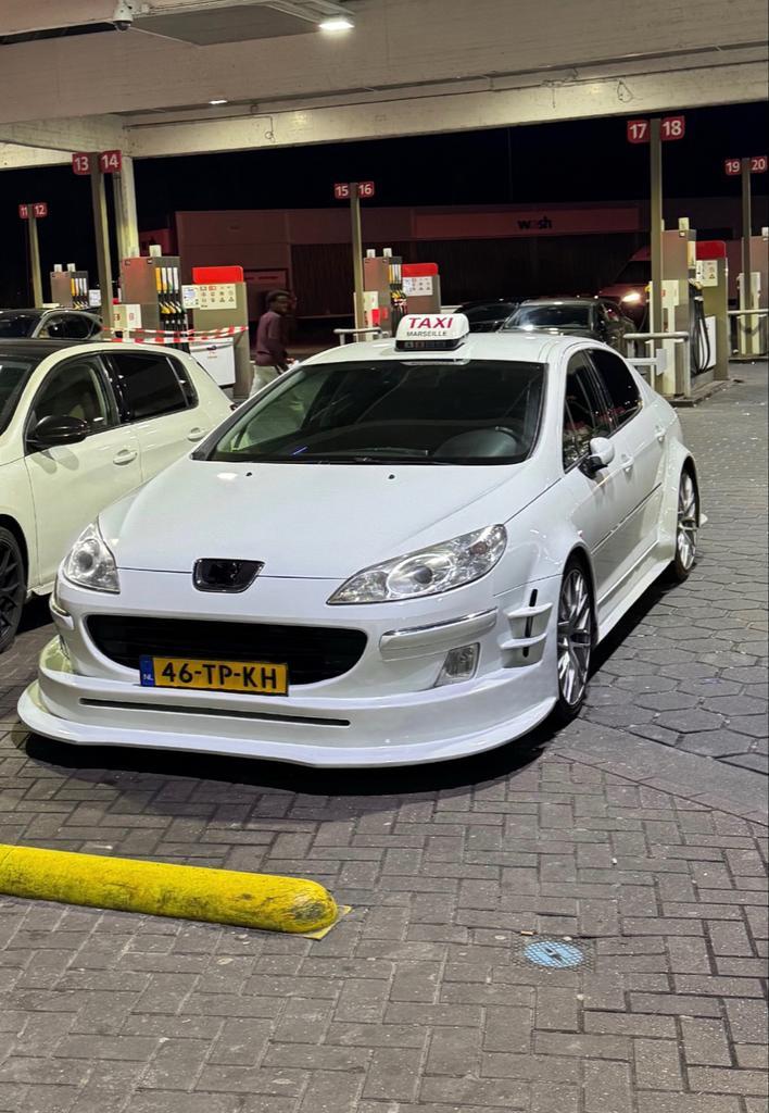 Peugeot 407 Taxi Marseille, Auto's, Peugeot, Particulier, ABS, Achteruitrijcamera, Airbags, Android Auto, Bluetooth, Boordcomputer