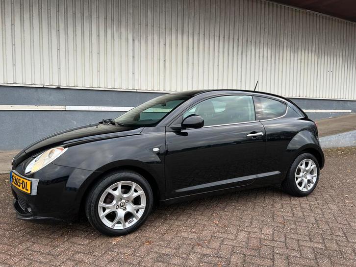 Alfa Romeo MiTo 1.4 16V 2009 Zwart, Auto's, Alfa Romeo, Particulier, MiTo, Airbags, Airconditioning, Bluetooth, Centrale vergrendeling