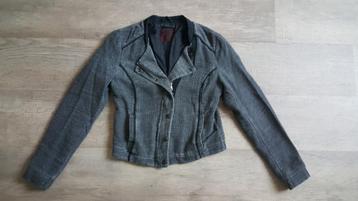 Grijs jasje van Quicksilver maat 36 beschikbaar voor biedingen