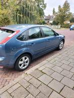 Ford Focus 1.6 74KW 5D 2006 Blauw, 1596 cc, 15 km/l, 4 cilinders, Blauw