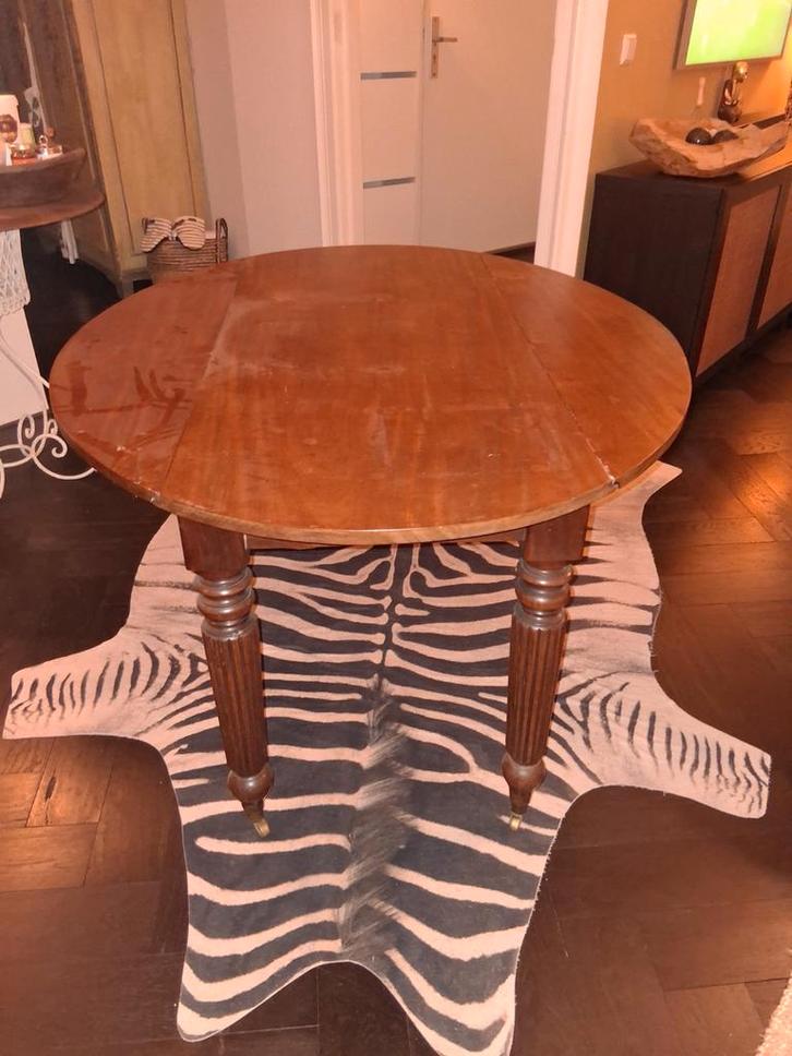 Antieke engelse ovale hangoortafel met sierlijke poten, Antiek en Kunst, Antiek | Meubels | Tafels, Ophalen