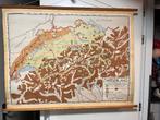 Schoolplaat Zwitserland met Illustraties, Antiek en Kunst, Antiek | Schoolplaten, Ophalen of Verzenden, Aardrijkskunde