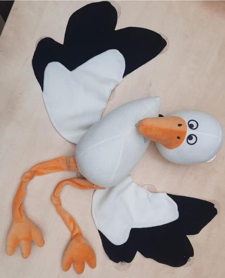 Geboorte versiering - Pluche raam-ooievaar met zuignappen, Kinderen en Baby's, Kraamcadeaus en Geboorteborden, Zo goed als nieuw