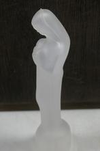 Madonna met kind van gesatineerd glas voor Leerdam, Antiek en Kunst, Antiek | Glas en Kristal, Ophalen of Verzenden
