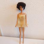 Vintage Barbie 1961 raven black bubble cut in sweet dreams, Verzamelen, Poppen, Ophalen of Verzenden, Gebruikt, Pop