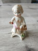 Goebel Beeldje Engel met Kers, Antiek en Kunst, Ophalen