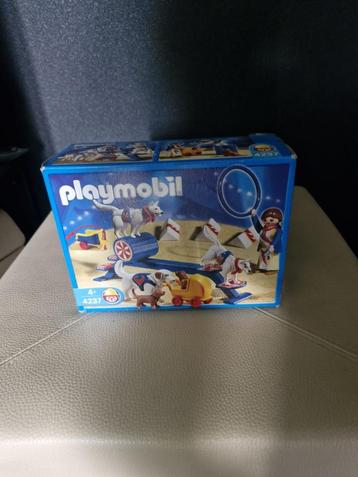 playmobil 4237 – Hondenshow beschikbaar voor biedingen