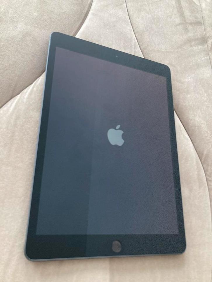 iPad 5e gen. (128GB) WiFi + Simkaart, Computers en Software, Apple iPads, Zo goed als nieuw, Apple iPad, Wi-Fi en Mobiel internet