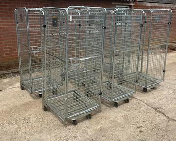 Rolcontainers 4 heks nestbaar beschikbaar voor biedingen