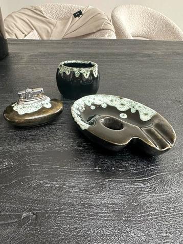 Vintage Keramiek Set: Asbak, Aansteker & Bakje beschikbaar voor biedingen