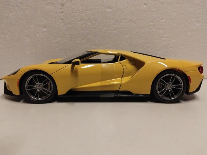 Ford GT yellow Edition Maisto metal nobox 1:18 KRD, Hobby en Vrije tijd, Modelauto's | 1:18, Zo goed als nieuw, Auto, Maisto, Ophalen of Verzenden