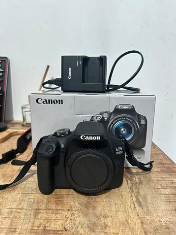 Canon EOS 2000D spiegelreflex camera body beschikbaar voor biedingen