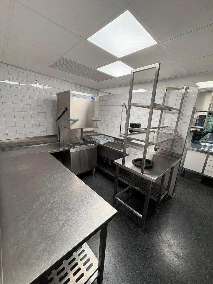 Spoelkeuken - Compleet rvs werk (4 jaar oud) (excl machine), Zakelijke goederen, Horeca | Overige, Ophalen