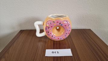 Donut beker rond beschikbaar voor biedingen