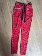 Zip73 travelstof broek rood zwart maat 25 XS zip 73, Zip73, Ophalen of Verzenden, Zo goed als nieuw, Maat 34 (XS) of kleiner