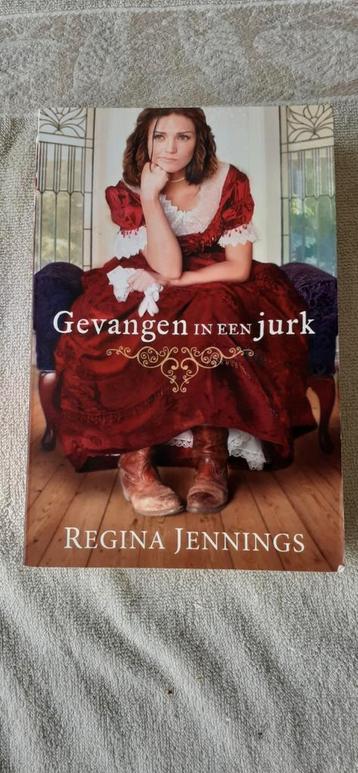 Regina Jennings - Gevangen in een jurk