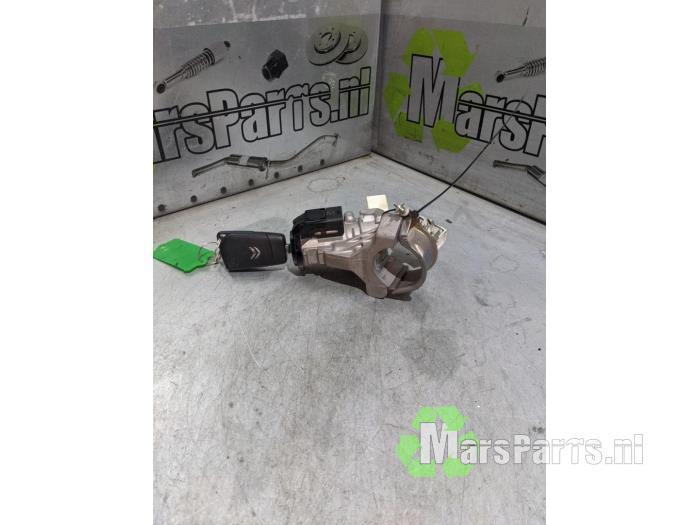 Kontaktslot + Sleutel van een Citroen C1, Auto-onderdelen, Overige Auto-onderdelen, Citroën, Gebruikt, 6 maanden garantie, 12 maanden garantie