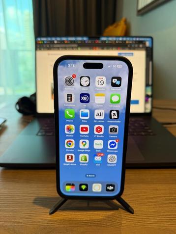 iPhone 16 Pro Max 256GB –  Met Peak Design Case + Statief  beschikbaar voor biedingen