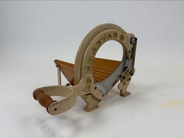 Originele Vintage Deens Design Raadvad keukensnijder creme beschikbaar voor biedingen