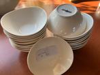 Intermezzo schaaltjes wit porselein/schuin(ikea 21986 ?), Huis en Inrichting, Keuken | Servies, Ophalen of Verzenden, Effen, Porselein