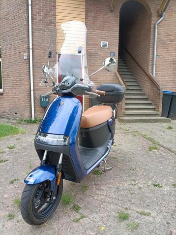 Segway 125 s electrische scooter, lees advertentie ! beschikbaar voor biedingen