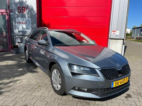 Skoda Superb Combi 1.6 TDI 120pk Ambition Buss. ZIE FOTO'S /, Auto's, Skoda, Bedrijf, Te koop, Superb, ABS, Adaptive Cruise Control
