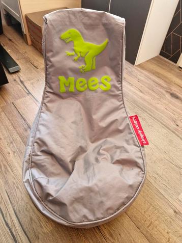 Kinder zitzak met de naam "Mees" beschikbaar voor biedingen