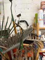 Diverse tuingereedschap - hark, schop, bezem, etc., Tuin en Terras, Ophalen, Gebruikt, Overige soorten