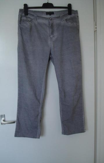 Pescara 3/4 dames broek / pantalon grijs - maat 44 beschikbaar voor biedingen