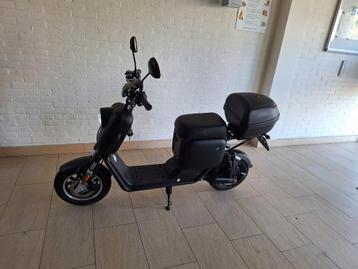 Elektrische snorscooter GTS eTRONIC 25 Km. beschikbaar voor biedingen