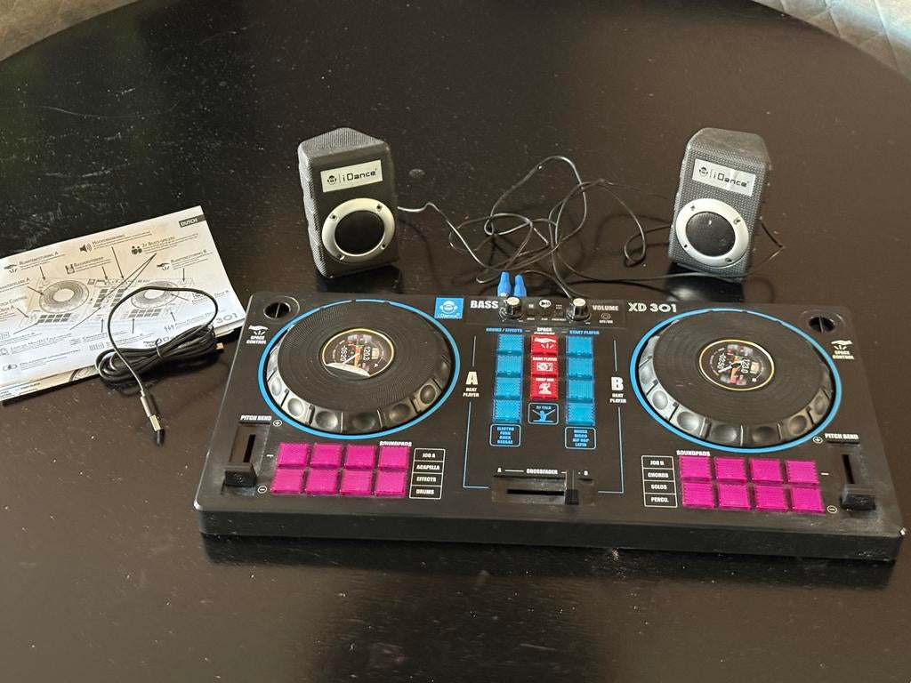 iDance XD301 DJ Set - Zo goed als nieuw, Muziek en Instrumenten, Dj-sets en Draaitafels, Ophalen of Verzenden, Zo goed als nieuw