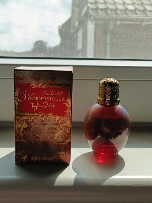 Taylor Swift- enchanted wonderstruck parfum nieuwstaat, Sieraden, Tassen en Uiterlijk, Uiterlijk | Parfum, Nieuw, Ophalen