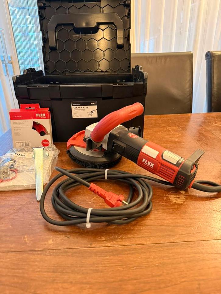 Te koop FLEX compacte beton schuurder/ renovatie frees, Doe-het-zelf en Verbouw, Gereedschap | Schuurmachines, Zo goed als nieuw