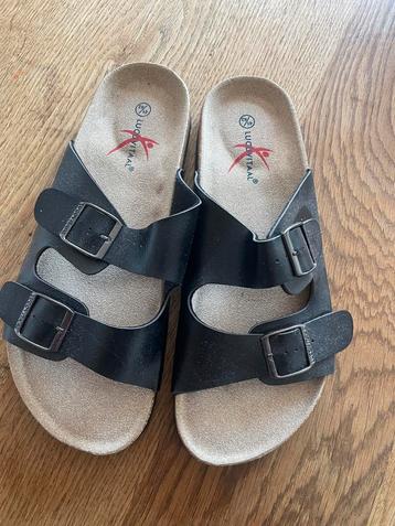 Nieuwe zwart leren Lucovitaal Gezondheid Slippers maat 41/42 beschikbaar voor biedingen