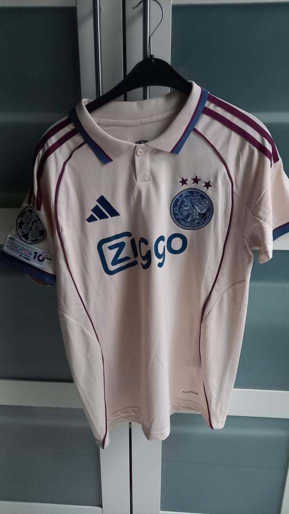 Dolberg ajax shirt was te groot dus helemaal nieuw, Sport en Fitness, Voetbal, Nieuw, Shirt, Maat S, Ophalen