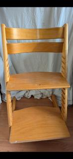 Stokke Tripp Trapp kinderstoel houtkleur met leertje, Kinderen en Baby's, Kinderstoelen, Ophalen of Verzenden, Gebruikt, Meegroeistoel