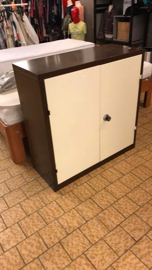 Kast met 2 planken, Huis en Inrichting, Kasten | Roldeurkasten en Archiefkasten, Gebruikt, Minder dan 100 cm, 25 tot 50 cm, Ophalen of Verzenden