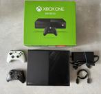 Xbox One 500GB + 2 Controllers + Originele Doos, Spelcomputers en Games, Gebruikt, Overige genres, 1 speler, Eén computer