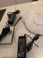 Unifi Switch 8 60W (2x) & AP AC PRO (3x), Computers en Software, Accesspoints, Ophalen of Verzenden, Gebruikt