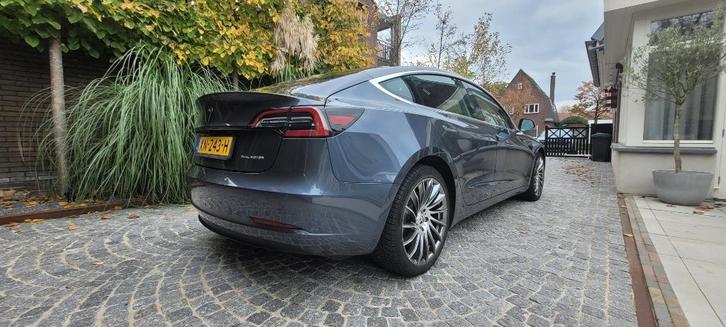 Tesla Model 3 Long Range AWD 75kWh Full FSD HW3.0 z.g.a.n., Auto's, Tesla, Particulier, Model 3, 360° camera, 4x4, ABS, Achteruitrijcamera